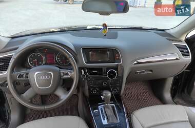 Внедорожник / Кроссовер Audi Q5 2011 в 