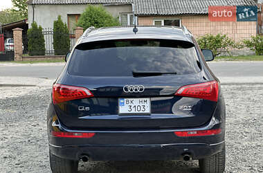 Позашляховик / Кросовер Audi Q5 2010 в 