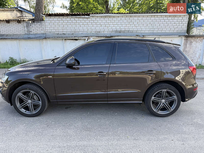 Внедорожник / Кроссовер Audi Q5 2014 в Броварах