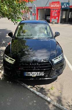 Позашляховик / Кросовер Audi Q5 2017 в Одесі