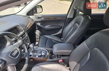 Внедорожник / Кроссовер Audi Q5 2016 в 