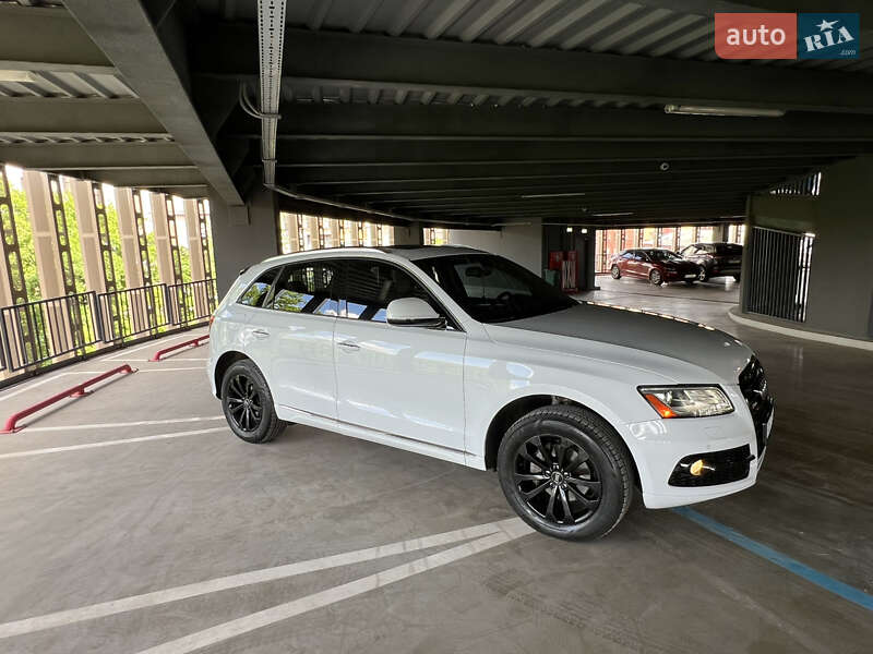 Внедорожник / Кроссовер Audi Q5 2015 в Харькове