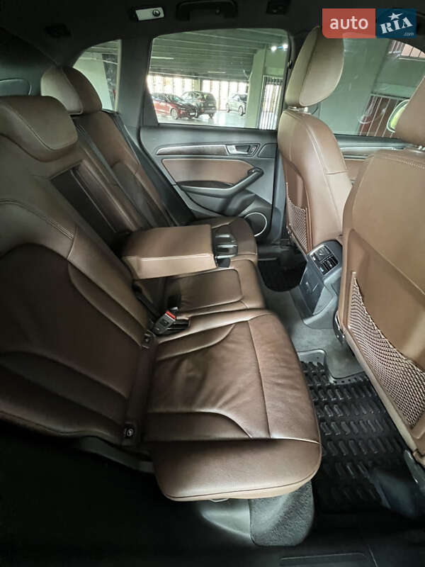 Внедорожник / Кроссовер Audi Q5 2015 в Харькове