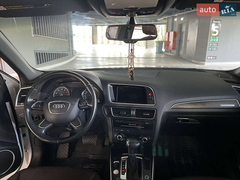 Внедорожник / Кроссовер Audi Q5 2015 в Харькове