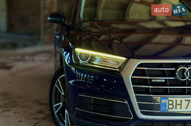 Внедорожник / Кроссовер Audi Q5 2017 в 