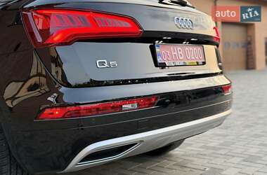 Внедорожник / Кроссовер Audi Q5 2020 в 