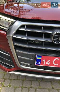 Внедорожник / Кроссовер Audi Q5 2020 в 