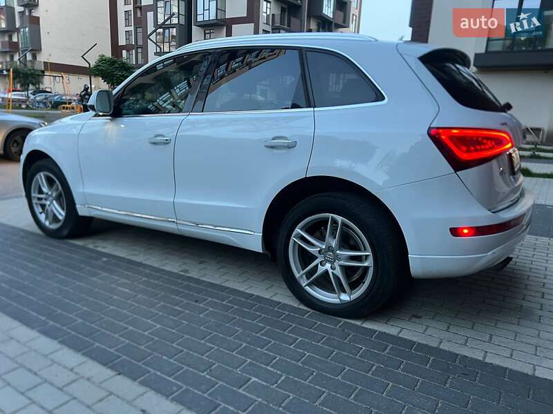 Внедорожник / Кроссовер Audi Q5 2016 в Хмельницком