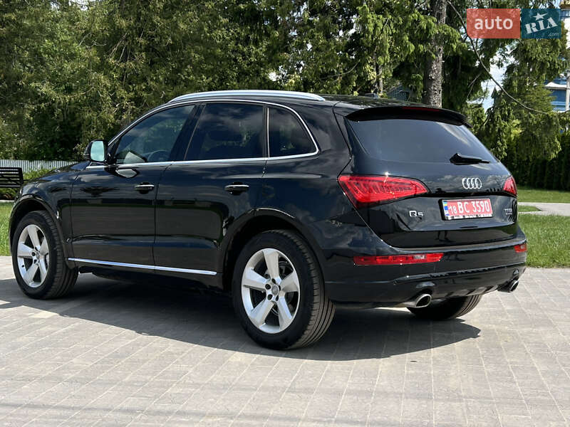 Внедорожник / Кроссовер Audi Q5 2016 в Дубно