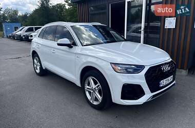 Позашляховик / Кросовер Audi Q5 2020 в Дніпрі