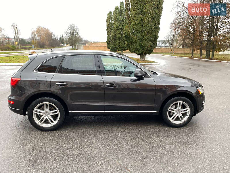 Внедорожник / Кроссовер Audi Q5 2015 в Киеве