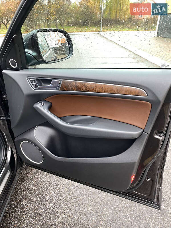 Внедорожник / Кроссовер Audi Q5 2015 в Киеве