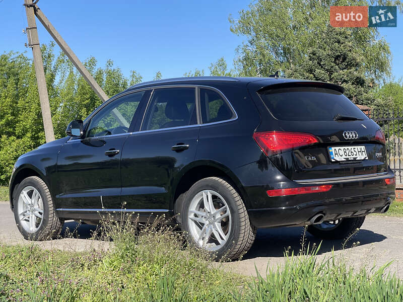 Внедорожник / Кроссовер Audi Q5 2017 в Луцке