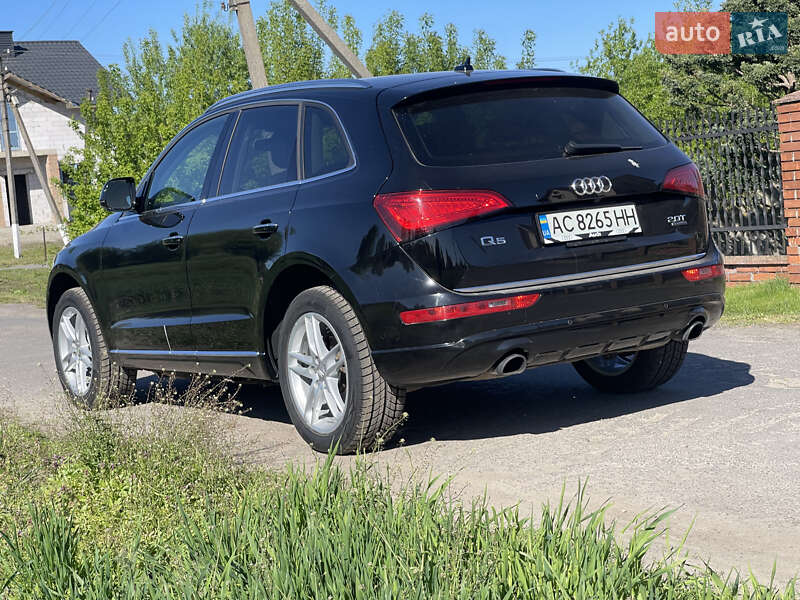 Внедорожник / Кроссовер Audi Q5 2017 в Луцке