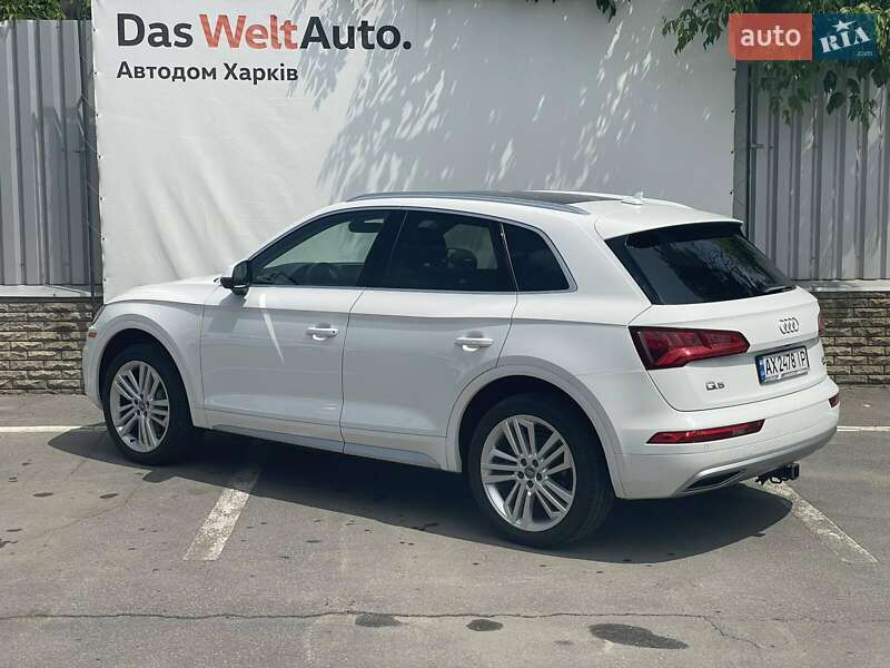 Позашляховик / Кросовер Audi Q5 2018 в Харкові