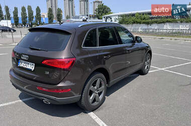 Позашляховик / Кросовер Audi Q5 2013 в 