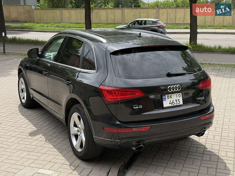 Внедорожник / Кроссовер Audi Q5 2012 в Ровно