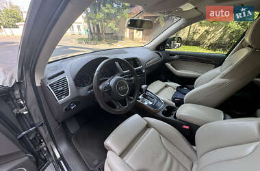 Внедорожник / Кроссовер Audi Q5 2012 в 