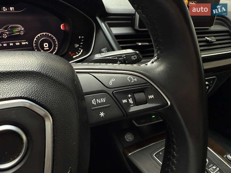 Позашляховик / Кросовер Audi Q5 2020 в Рівному