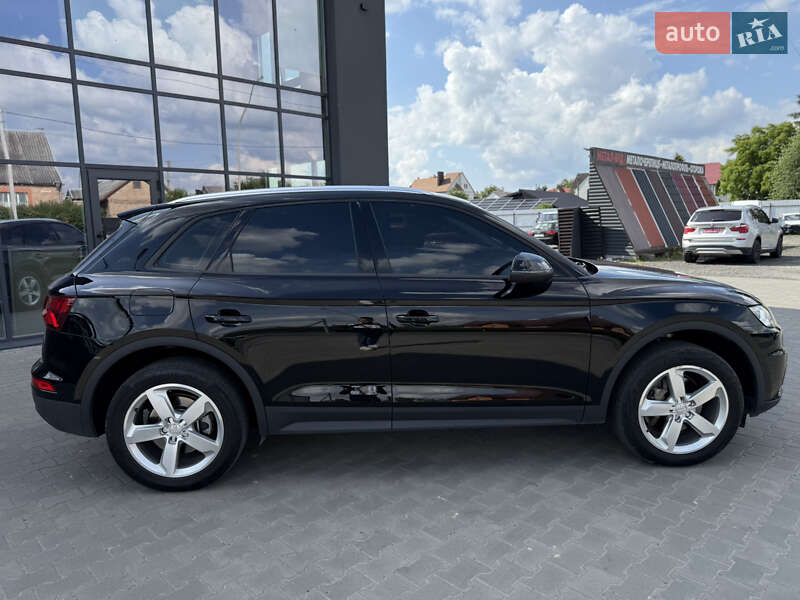 Внедорожник / Кроссовер Audi Q5 2019 в Луцке