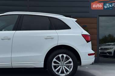 Внедорожник / Кроссовер Audi Q5 2015 в 