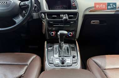 Внедорожник / Кроссовер Audi Q5 2015 в 