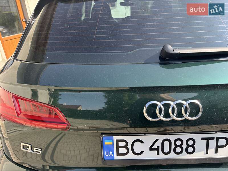 Внедорожник / Кроссовер Audi Q5 2019 в Львове