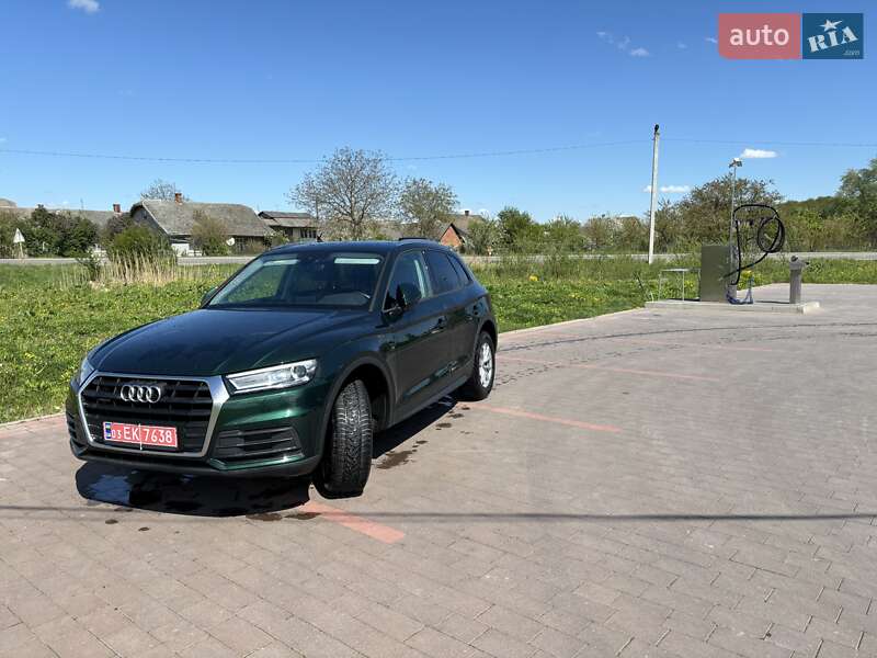 Внедорожник / Кроссовер Audi Q5 2019 в Львове