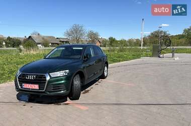 Внедорожник / Кроссовер Audi Q5 2019 в 