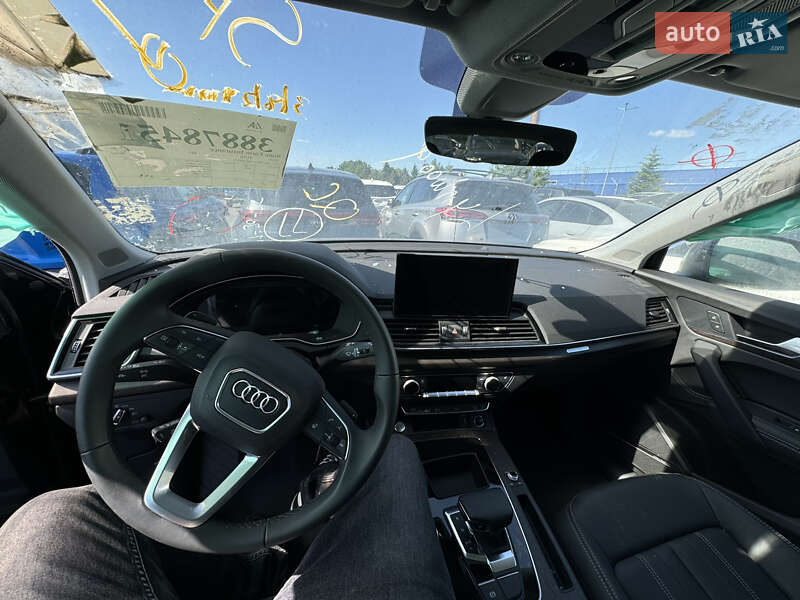 Позашляховик / Кросовер Audi Q5 2024 в Мукачевому
