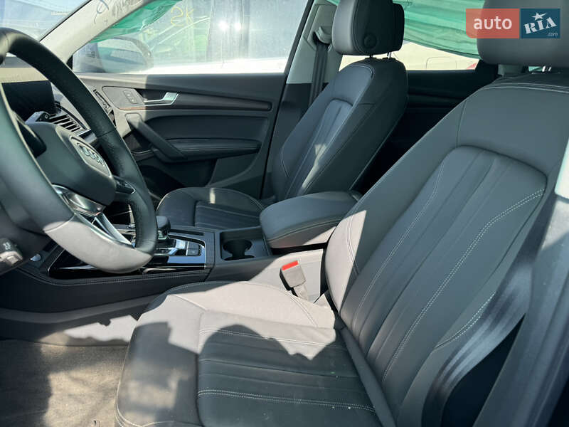 Позашляховик / Кросовер Audi Q5 2024 в Мукачевому
