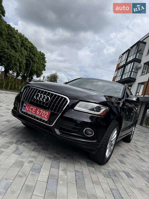 Внедорожник / Кроссовер Audi Q5 2015 в 