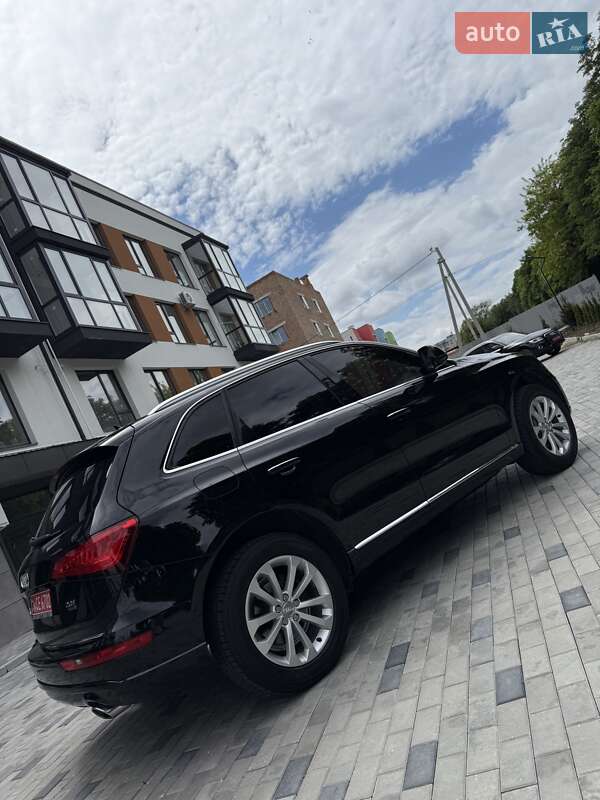 Позашляховик / Кросовер Audi Q5 2015 в Костопілі