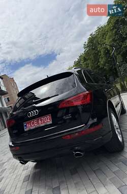 Внедорожник / Кроссовер Audi Q5 2015 в 
