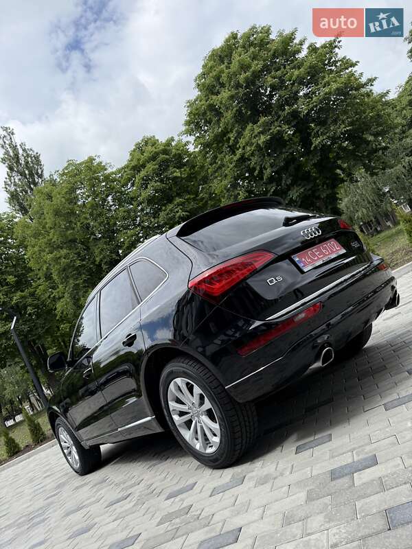 Позашляховик / Кросовер Audi Q5 2015 в Костопілі
