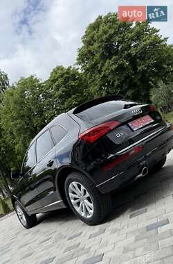 Внедорожник / Кроссовер Audi Q5 2015 в 