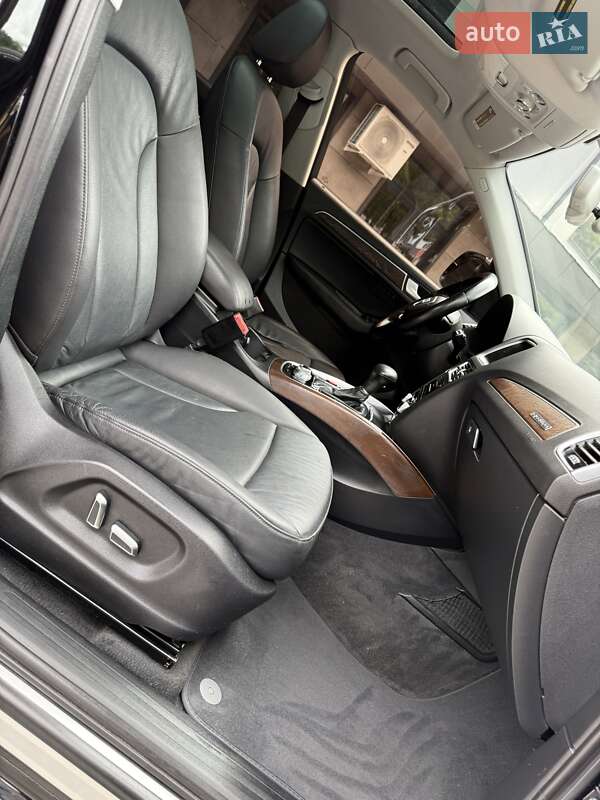 Позашляховик / Кросовер Audi Q5 2015 в Костопілі