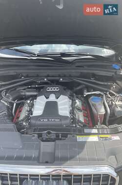 Внедорожник / Кроссовер Audi Q5 2015 в 