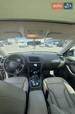 Внедорожник / Кроссовер Audi Q5 2016 в 