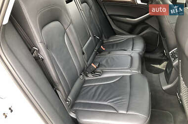Позашляховик / Кросовер Audi Q5 2016 в 
