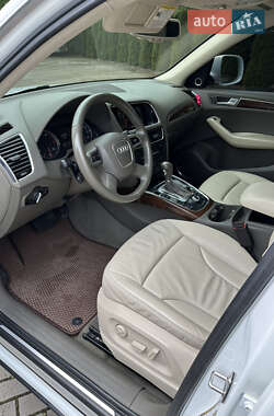 Позашляховик / Кросовер Audi Q5 2011 в 