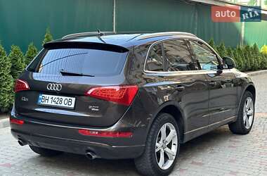 Внедорожник / Кроссовер Audi Q5 2012 в 