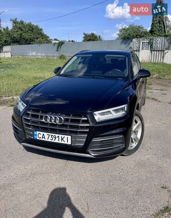 Внедорожник / Кроссовер Audi Q5 2017 в Черкассах