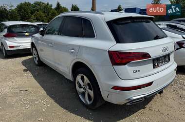 Позашляховик / Кросовер Audi Q5 2023 в 