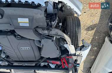 Позашляховик / Кросовер Audi Q5 2023 в 