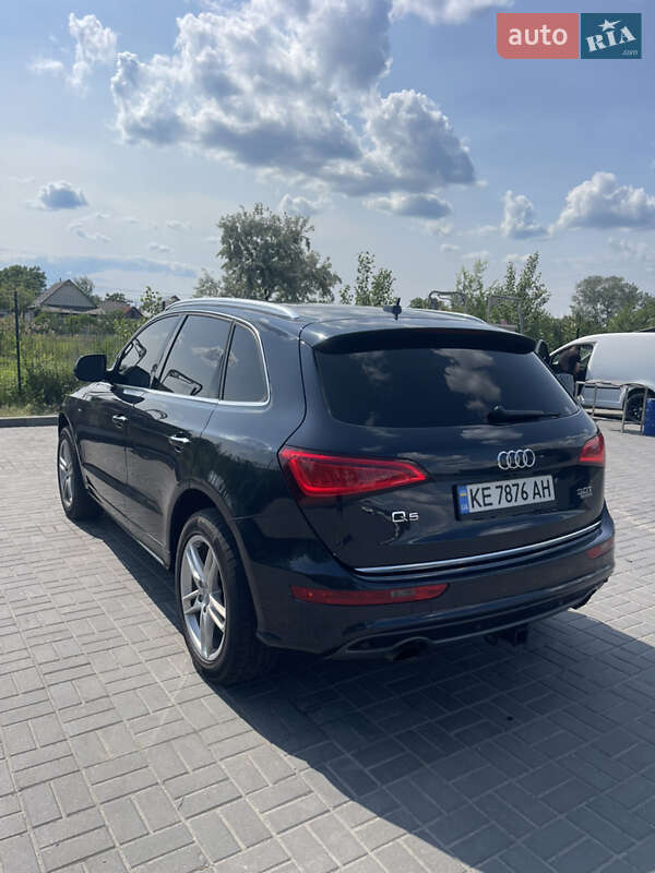 Внедорожник / Кроссовер Audi Q5 2015 в Днепре