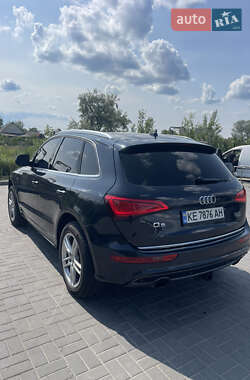 Внедорожник / Кроссовер Audi Q5 2015 в 