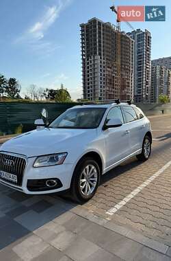 Внедорожник / Кроссовер Audi Q5 2015 в 
