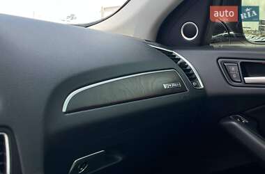 Внедорожник / Кроссовер Audi Q5 2016 в 