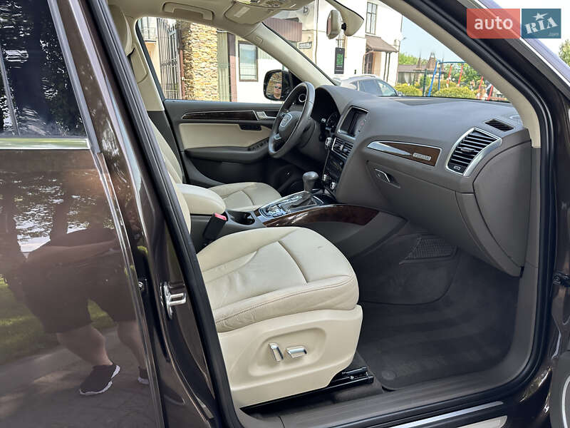 Внедорожник / Кроссовер Audi Q5 2014 в Берегово